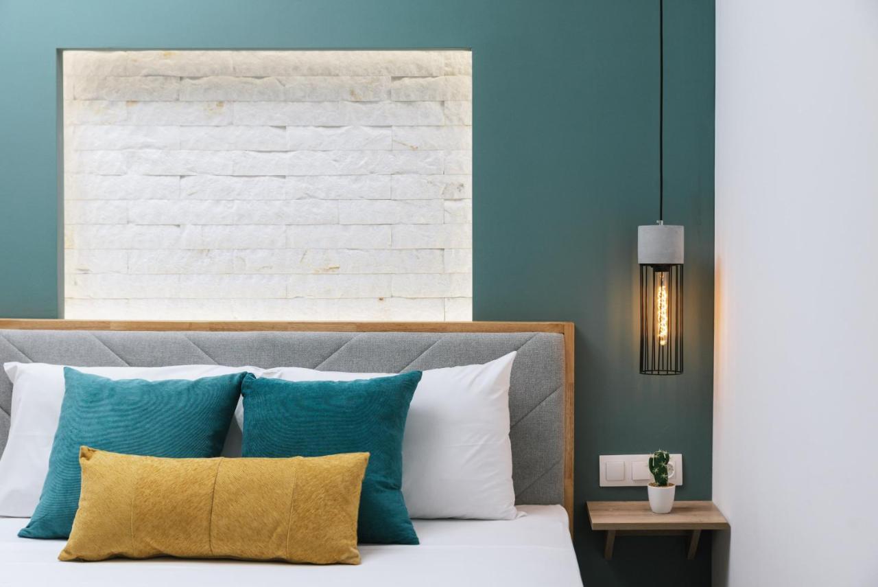 Ermis Luxury Suites&apartments