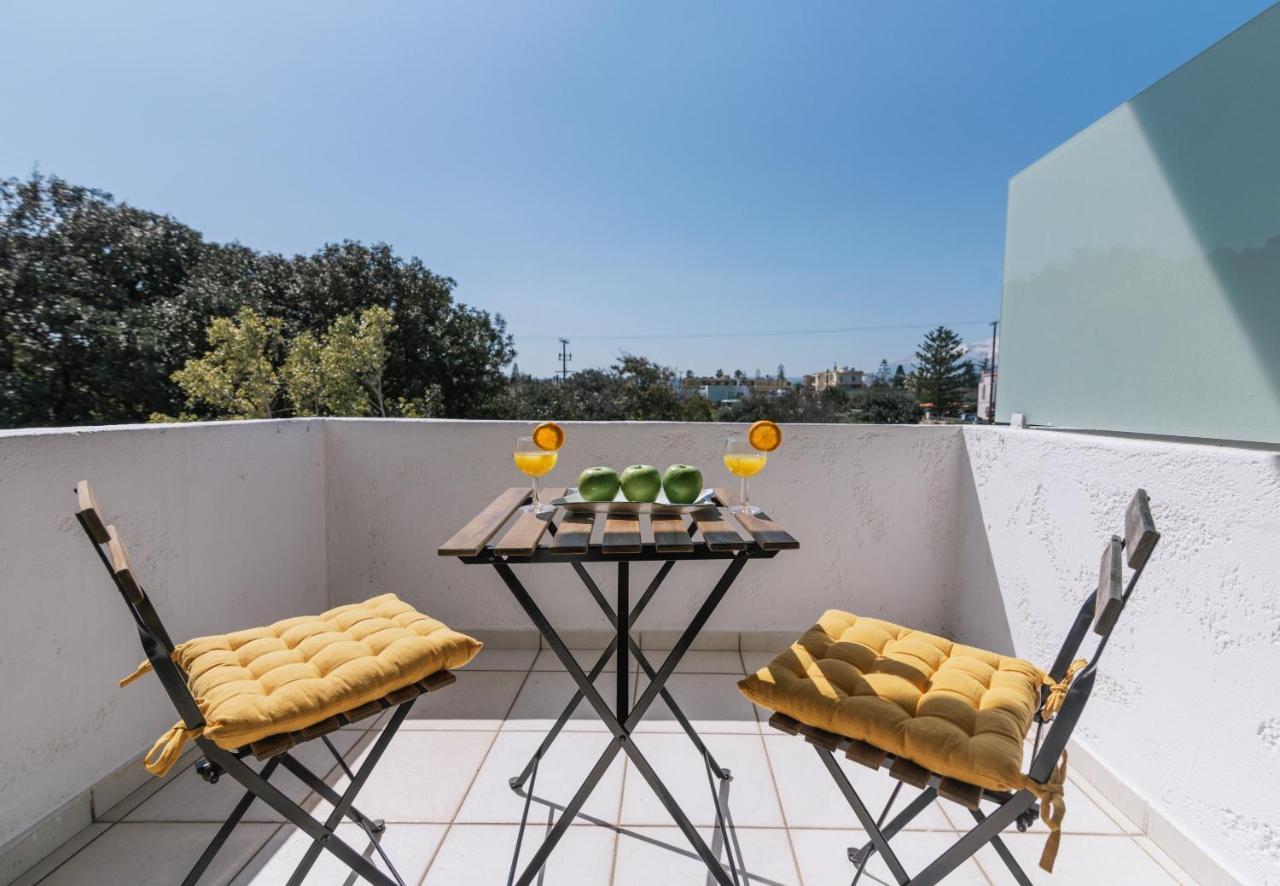 Ermis Luxury Suites&apartments